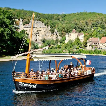 At Odile And Xavier's Charming Family House In 펜션